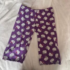 HELLO KITTY PURPLE CAPRI LOUNGE PANTS